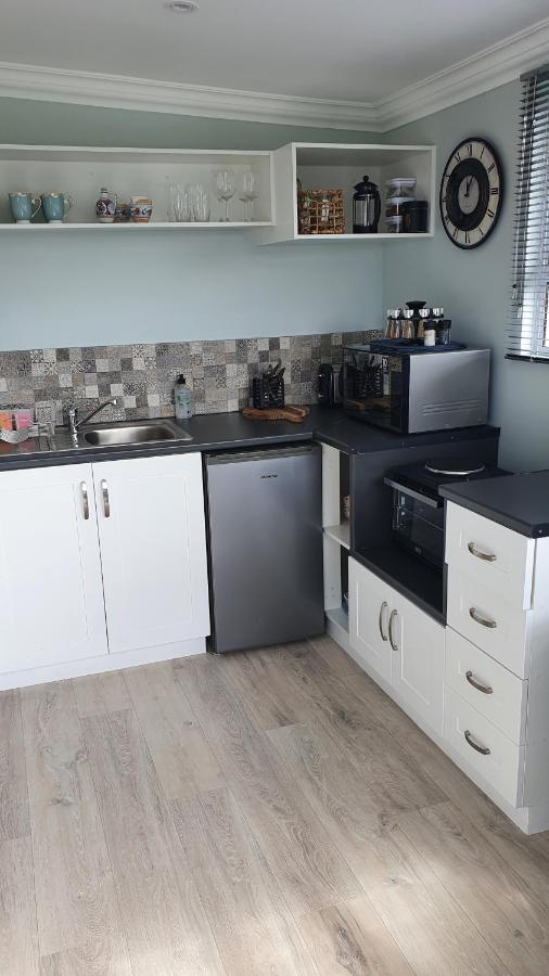 Modern Solar Powered 1 Bed Studio Apartment With Amazing Views Plettenberg Bay Luaran gambar