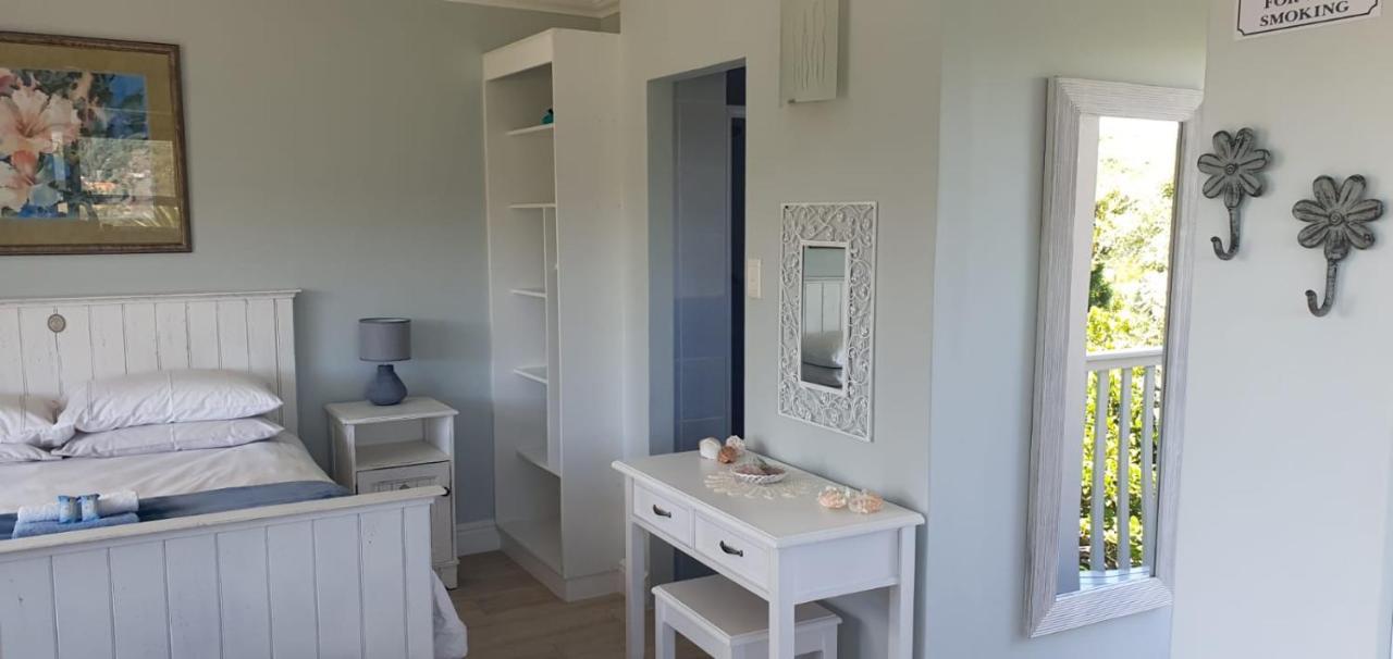 Modern Solar Powered 1 Bed Studio Apartment With Amazing Views Plettenberg Bay Luaran gambar